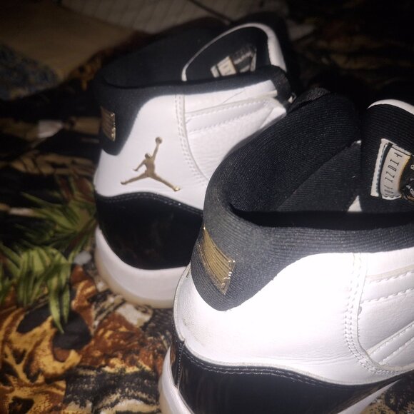 Air Jordan Retro 11 DMP 2023 - Picture 2 of 10